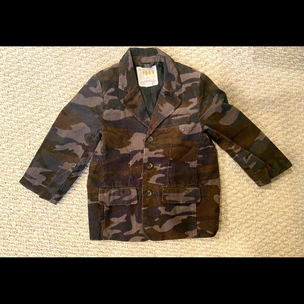 Camo cotton corduroy blazer - never worn. High style for your little man.